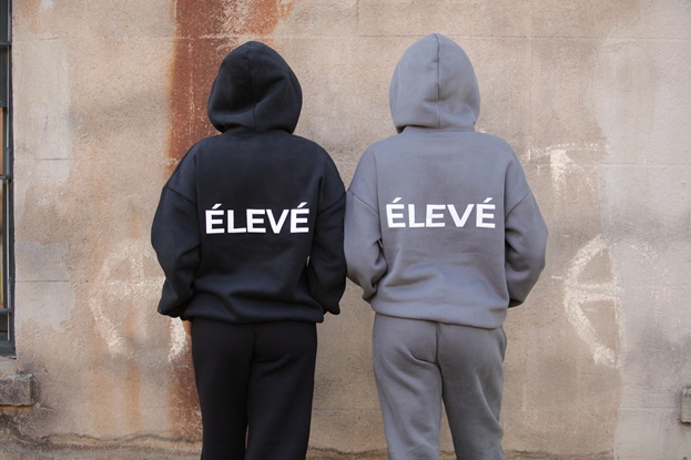 From Gymnast to Designer: The Comfort of ÉLEVÉ from Morning Routine to Winding Down